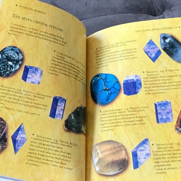 The Crystal Healing Set 6 Crystals & Guidebook Vintage 1997 - Picture 6 of 8